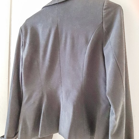 Memoir Ladies Black Blazer - Picture 2 of 5